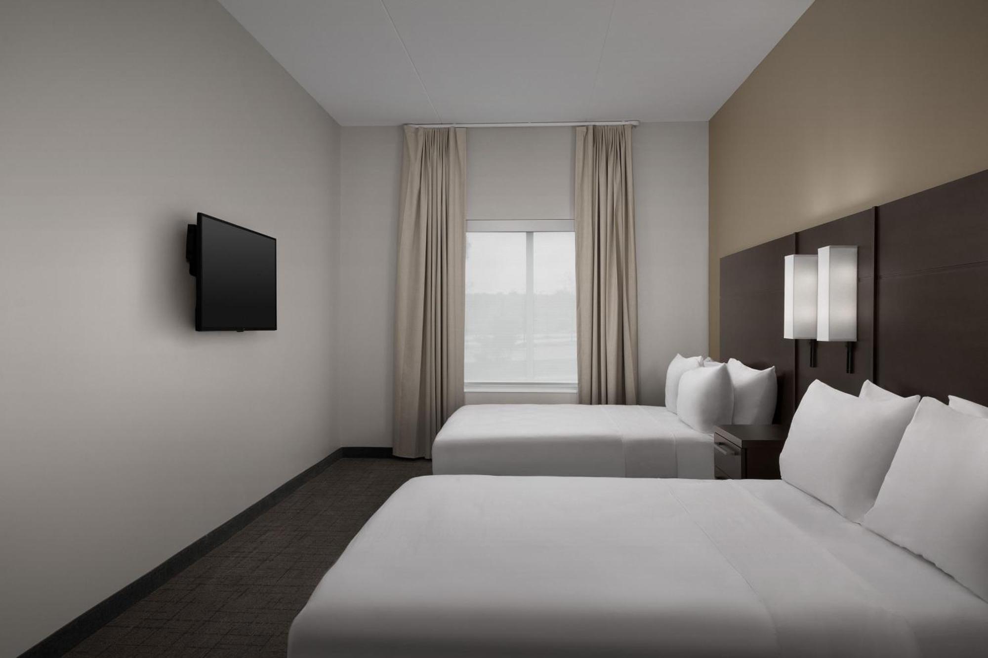 Residence Inn Kenwood Exterior photo